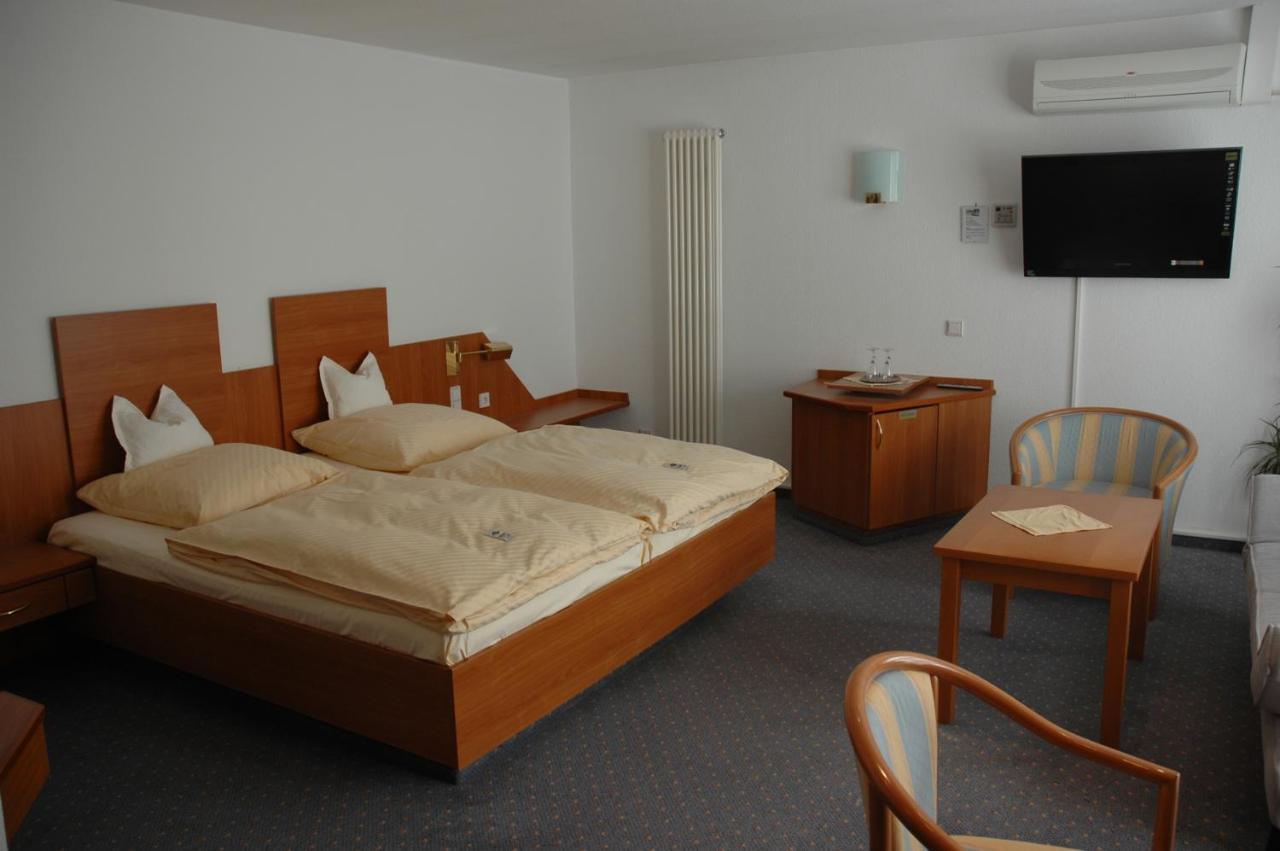 Parkhotel Goldlinde Bodenwerder Ngoại thất bức ảnh