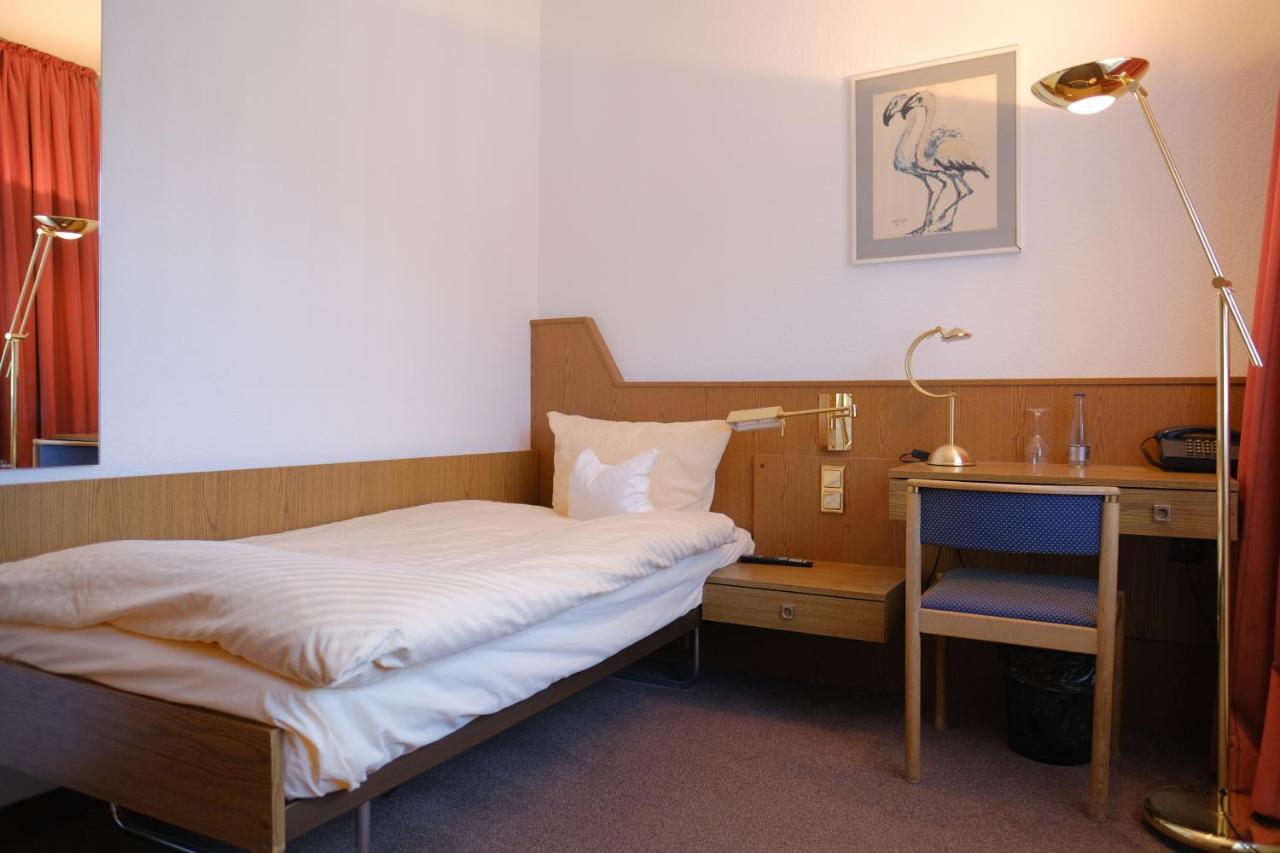 Parkhotel Goldlinde Bodenwerder Ngoại thất bức ảnh