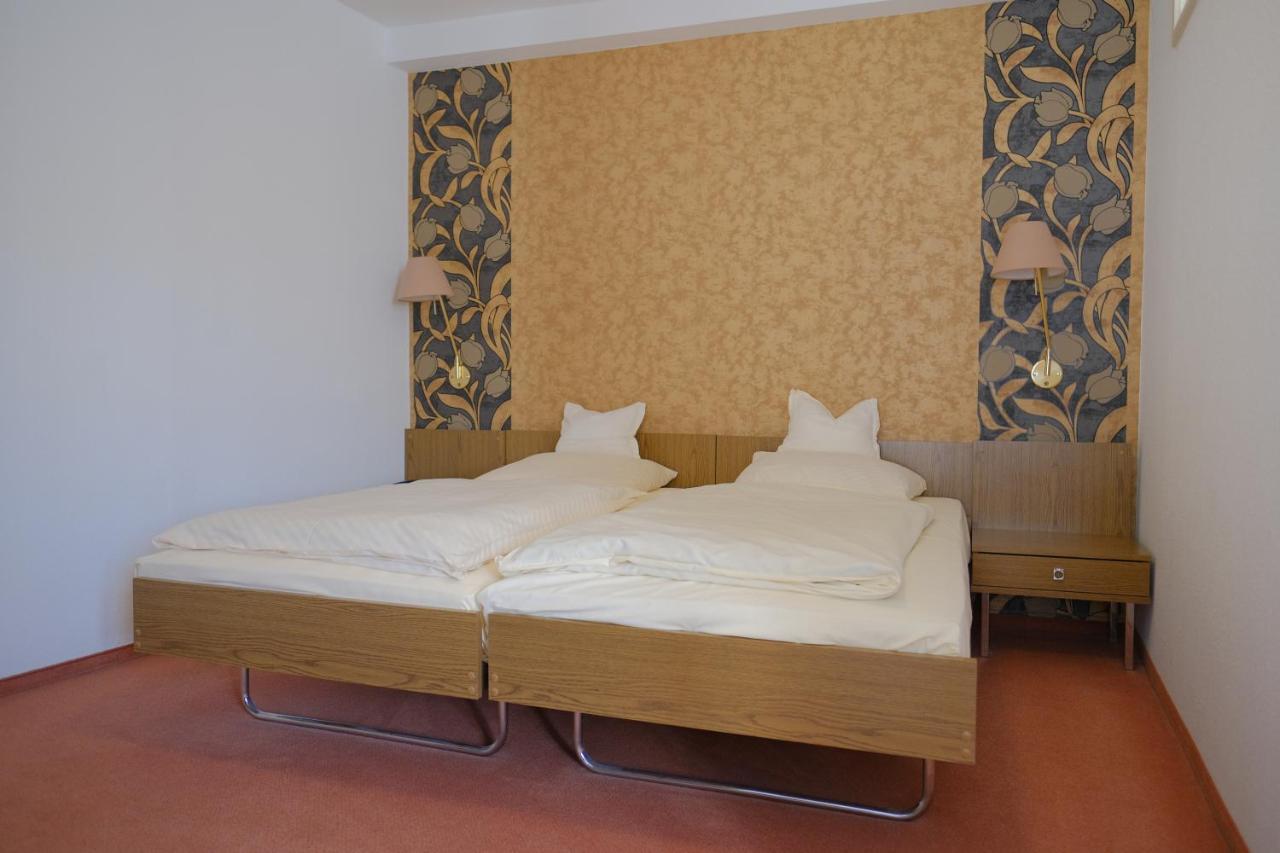 Parkhotel Goldlinde Bodenwerder Ngoại thất bức ảnh